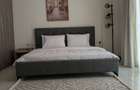Serviced 2 Bed Apartment with En Suite at Brookside - 11
