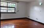 5 Bed House with En Suite in Runda - 8