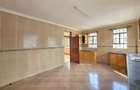 5 Bed Townhouse with En Suite at Othaya Road - 4