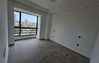 3 Bed Apartment with En Suite in Riverside - 3