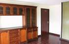 3 Bed Apartment with En Suite in Westlands Area - 12