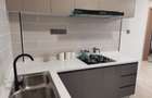 Serviced 1 Bed Apartment with En Suite at Hatheru Road - 5