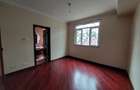 5 Bed Townhouse with En Suite at Lavington Green - 18