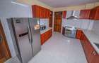 3 Bed Apartment with En Suite at Kilimani Estate - 8