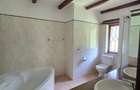 4 Bed House with En Suite at Miotoni Area - 14