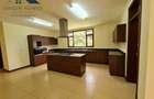 4 Bed Apartment with En Suite at Riverside Drive - 4