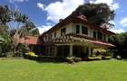 5 Bed Townhouse with Swimming Pool in Rosslyn - 11