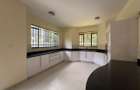 5 Bed Townhouse with En Suite in Lavington - 13