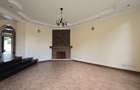 6 Bed Townhouse with En Suite in Lavington - 8
