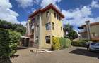5 Bed Townhouse with En Suite in Lavington - 4