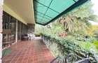 4 Bed House with En Suite in Lavington - 4