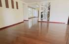 5 Bed House with En Suite at Mimosa Drive - 7