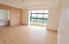 4 Bed Apartment with En Suite at Parklands Avenue - 3