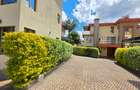 5 Bed Townhouse with En Suite at Lavington Green - 4