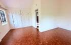5 Bed House with En Suite in Runda - 9
