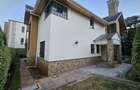 4 Bed Townhouse with En Suite in Kiambu Road - 6