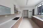 4 Bed Townhouse with En Suite in Ridgeways - 7