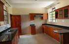 4 Bed Townhouse with En Suite in Lavington - 6