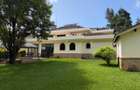 5 Bed House with En Suite in Runda - 2