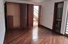 4 Bed House with En Suite in Lavington - 3