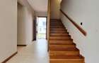 4 Bed Townhouse with En Suite in Loresho - 11