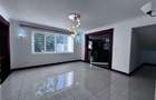 5 Bed Townhouse with En Suite in Rosslyn - 9
