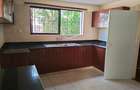 4 Bed Townhouse with En Suite in Kilimani - 10