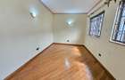 4 Bed Townhouse with En Suite in Westlands Area - 5 4 Bed Townhouse with En Suite in Westlands Area - 5