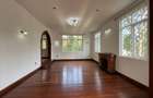 5 Bed Townhouse with En Suite in Rosslyn - 2