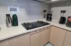 Serviced 3 Bed Apartment with En Suite in Riverside - 11