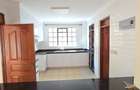 5 Bed Townhouse with En Suite at Lavington Green - 12