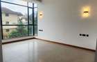 Serviced 3 Bed Apartment with En Suite at Riverside Drive - 7