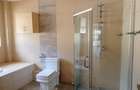 6 Bed House with En Suite in Kitisuru - 11