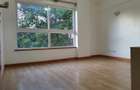 4 Bed Apartment with En Suite in General Mathenge - 6