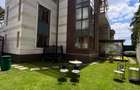 5 Bed Townhouse with En Suite in Lavington - 1