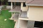 5 Bed House with Garden in Lavington - 2