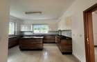5 Bed Villa with En Suite at Lavington - 4