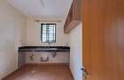 6 Bed Townhouse with En Suite in Lavington - 16