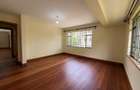 5 Bed Townhouse with En Suite in Lavington - 11