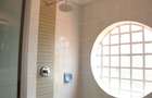 5 Bed House with En Suite in Runda - 14