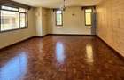 5 Bed Townhouse with En Suite in Lavington - 14