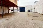 7,000 ft² Warehouse with Backup Generator in Industrial Area - 5