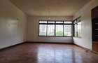 5 Bed Townhouse with En Suite at Old Muthaiga - 12