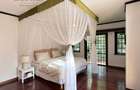 4 Bed Townhouse with En Suite at Riverside - 11