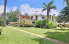 6 Bed House with En Suite in Kitisuru - 1