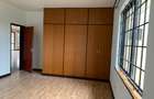 4 Bed Apartment with En Suite in Westlands Area - 5