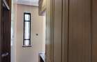 4 Bed Townhouse with En Suite in Lavington - 9