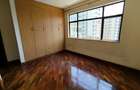 3 Bed Apartment with En Suite in Kilimani - 9