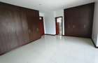 3 Bed Apartment with En Suite in Westlands Area - 5