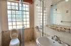 5 Bed House with En Suite in Runda - 11